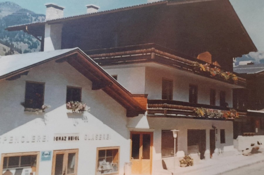 Dachdecker Heigl in Großarl um 1969