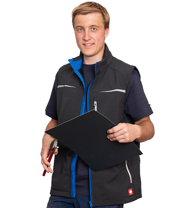 Lehrling (Spengler) Lukas Weiß © Agentur Tintifax