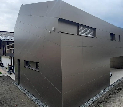 Fassadenbau Einfamilienhaus